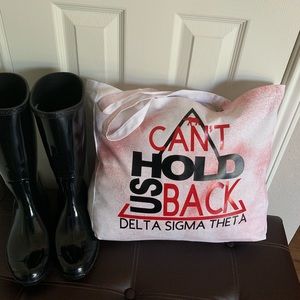Delta Sigma Theta tote